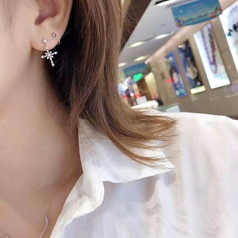 2Ct Round Cut Simulated Diamond Stunning Drop Earrings In 14K White Gold Plated