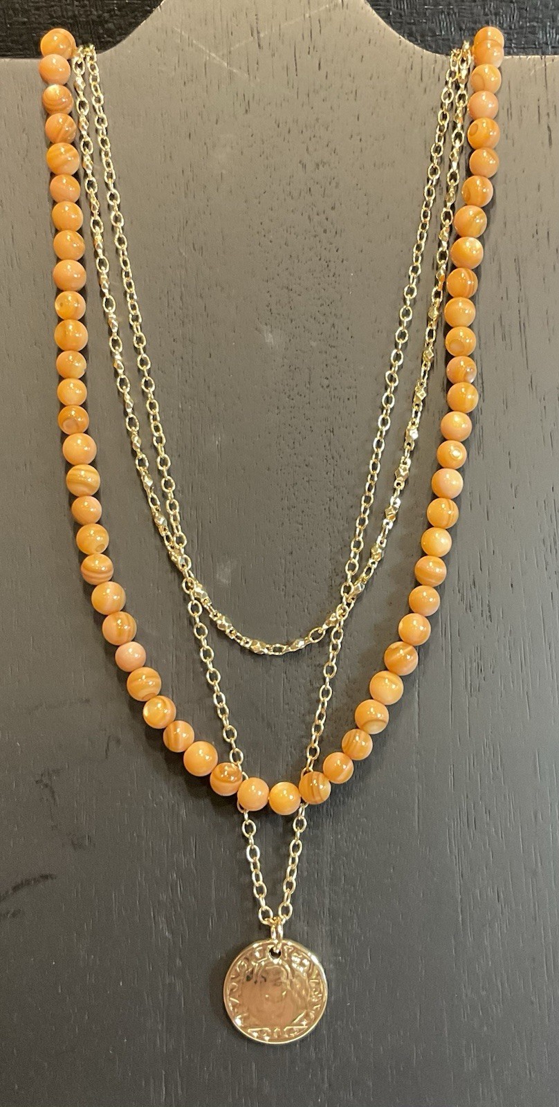 NWT EXPRESS Beaded Gold Tone Chain Necklace W/ Pendant Original $30 Item # 1162