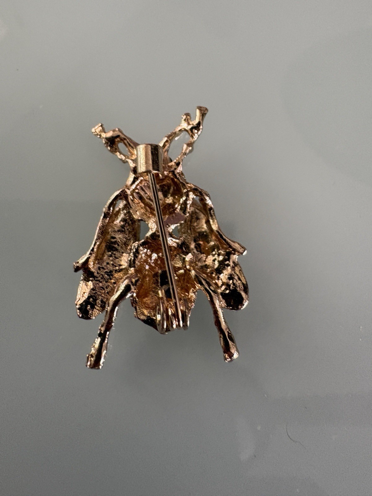 HONEY BEE PIN Gold Black Yellow Enamel Flying Insect Brooch Rhinestone 1.3”