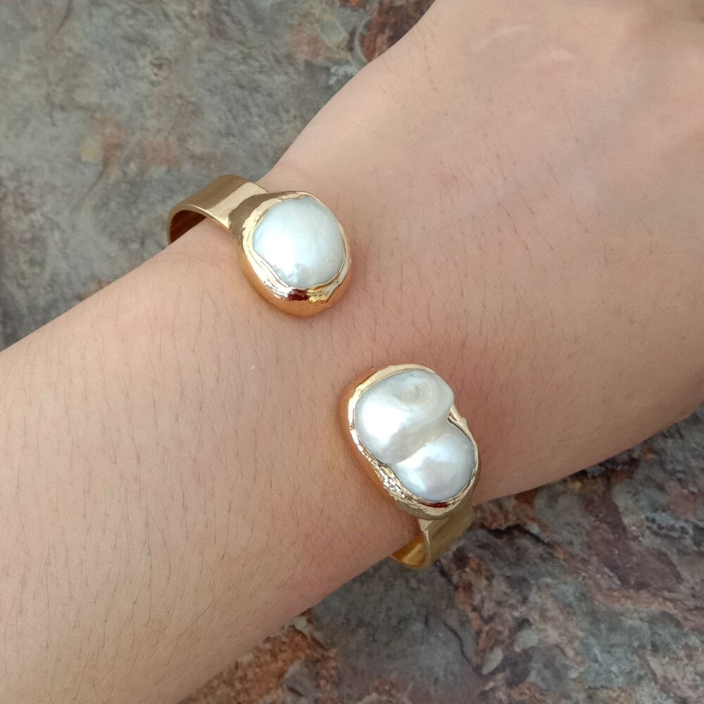 15x21MM White Keshi Pearl 24 K Gold Plated Bangle Bracelet