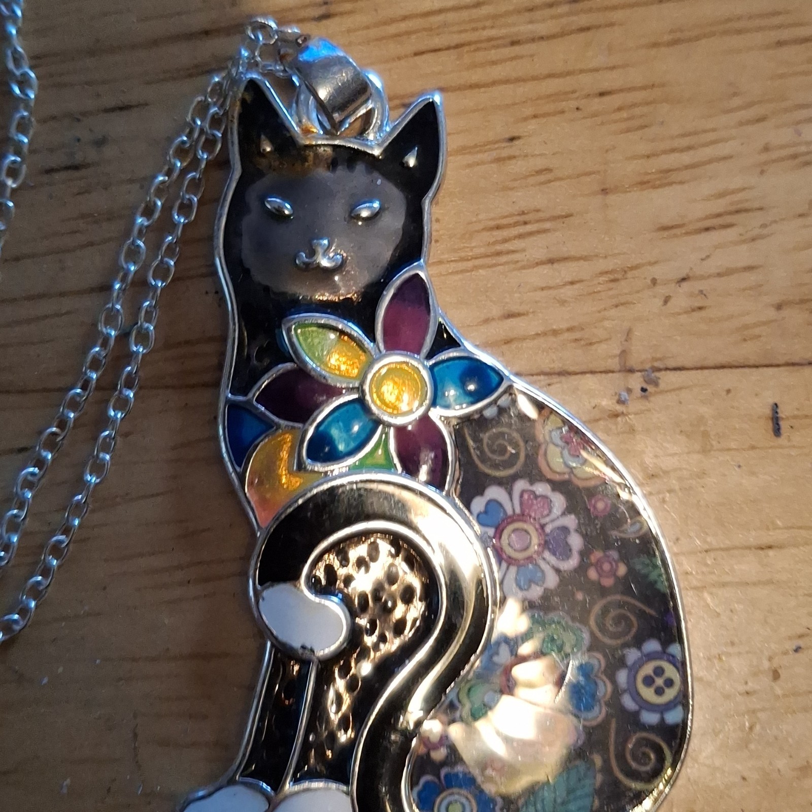Cat Charm Pendant Necklace Multicolor Enamel Silver Plated Cable Chain