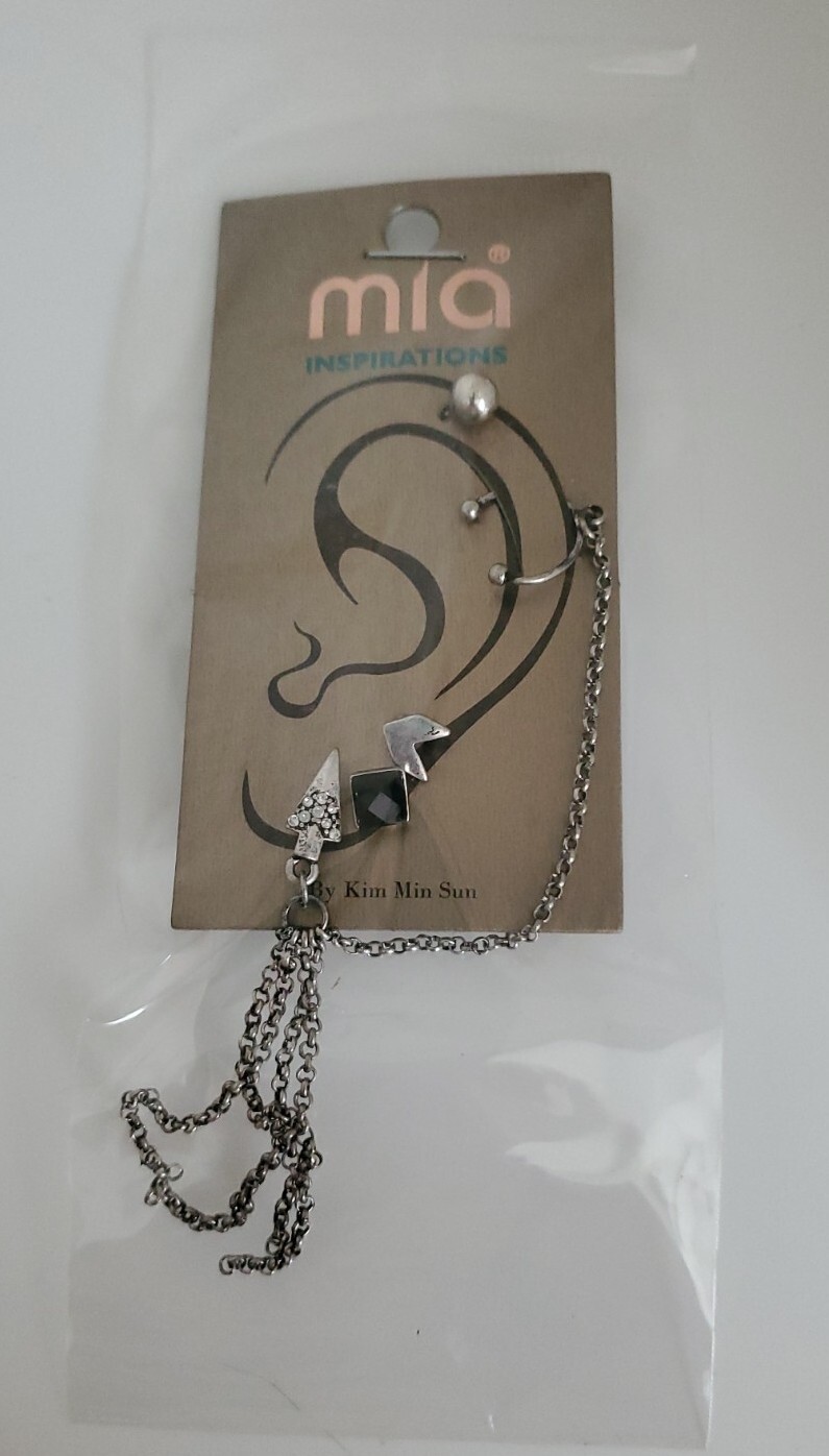 Mia Collection by Kim Min Sun Fashion Orbital/Conch/Lobe Earrings (5 pieces)