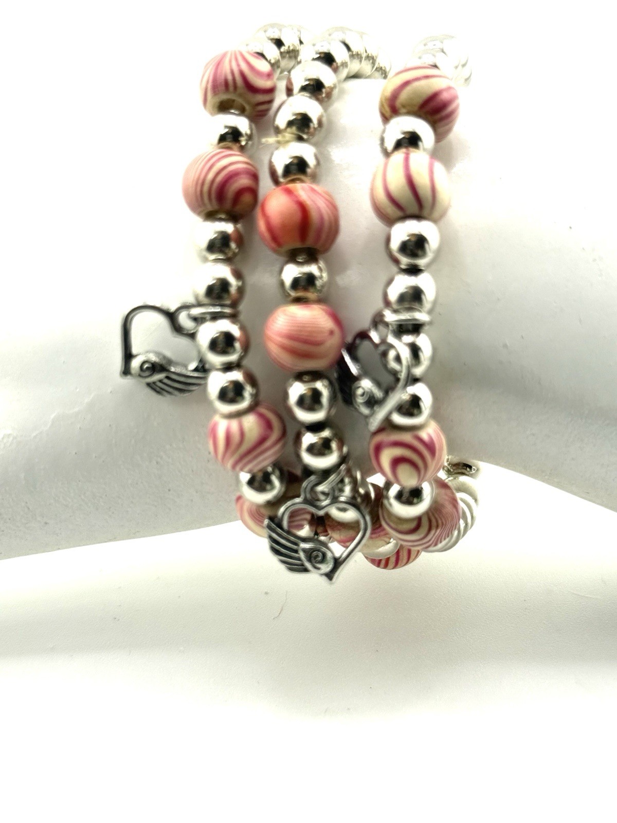 Sliver Tone Heart Beaded Pink And White Stackable 3 Bracelet Size 7 Item B-103