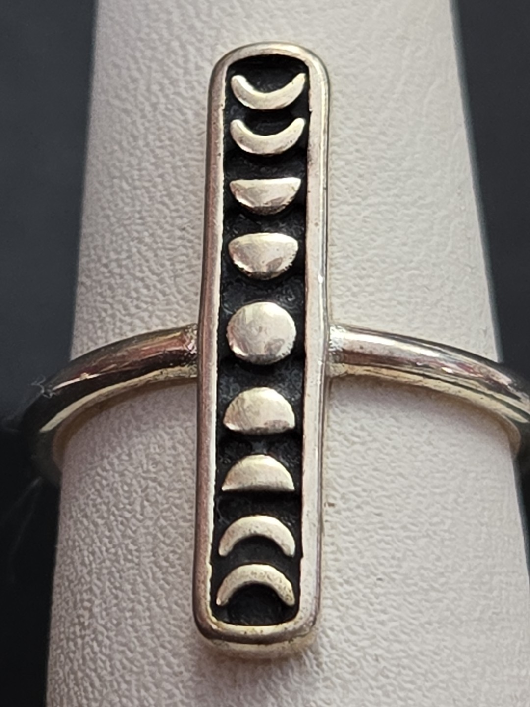 925 Stamped Silver “Moon Phase” Ring Size 5.5″