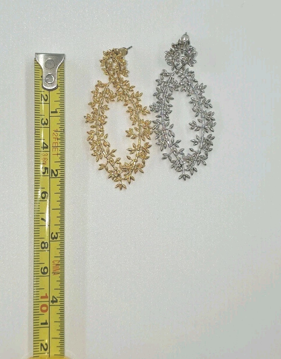 Suplight Leaf Branch Dangle Earrings 2 Pair Gold Silver Tone Box LE8146K