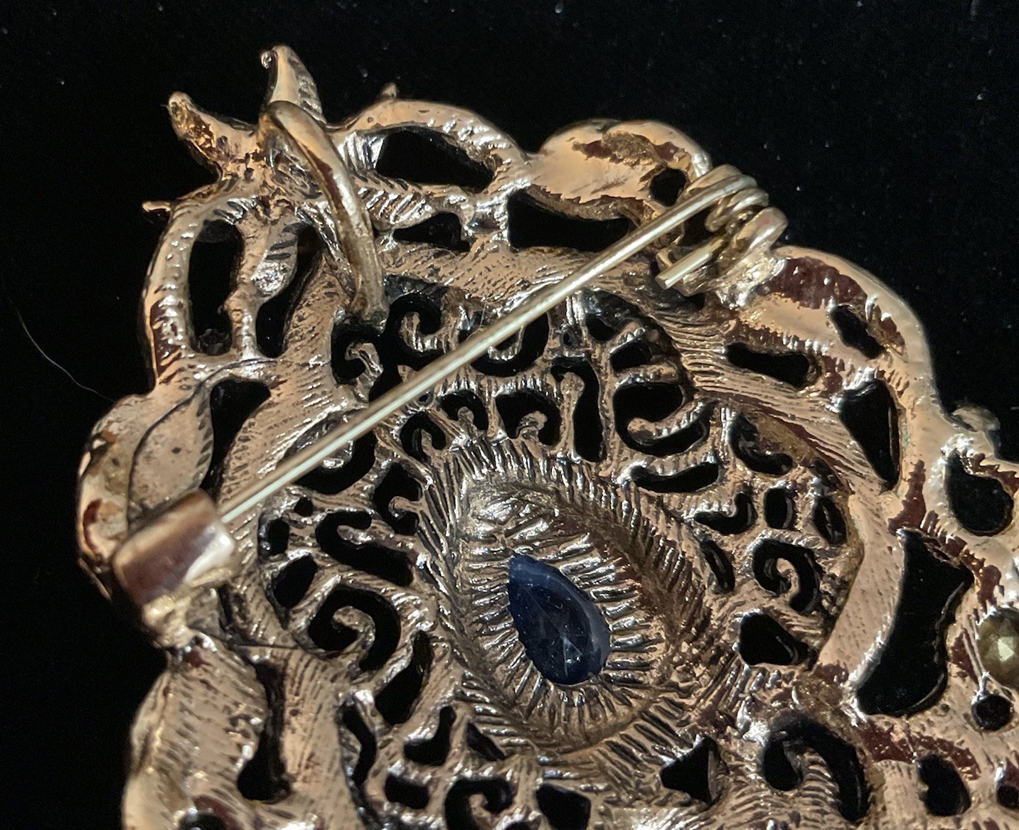creative women new clothing accessory brooch, retro palace style pin jewelry