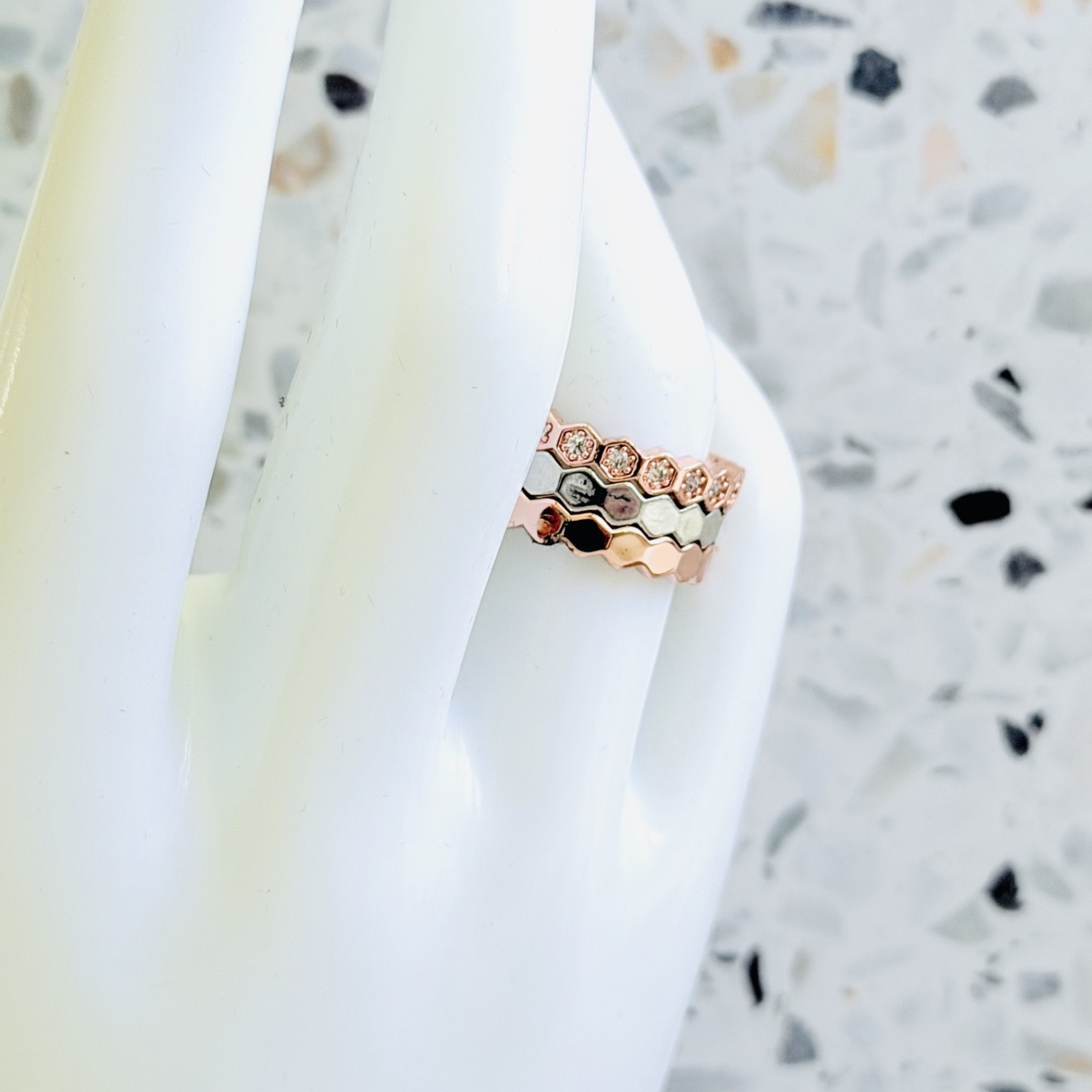 14k Gold Imitation Sapphire Stackable Honeycomb Pattern Set Women’s Ring