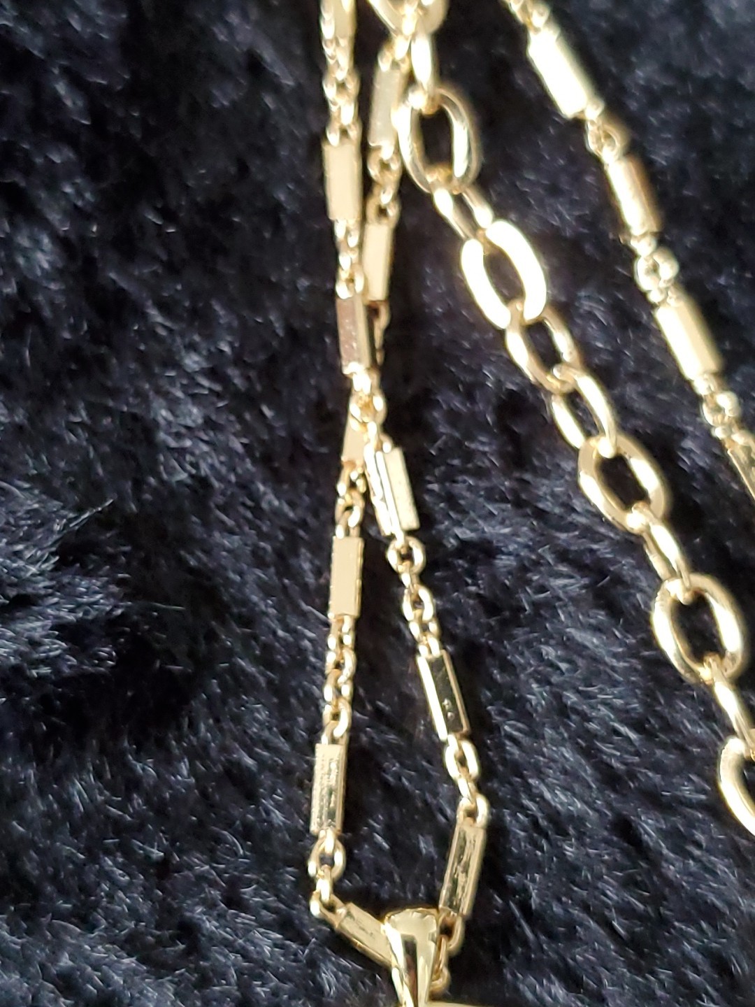 Gold Etttika 1957 Coin Necklace Pendant Adjustable Length Clasp Gold Tone Chain