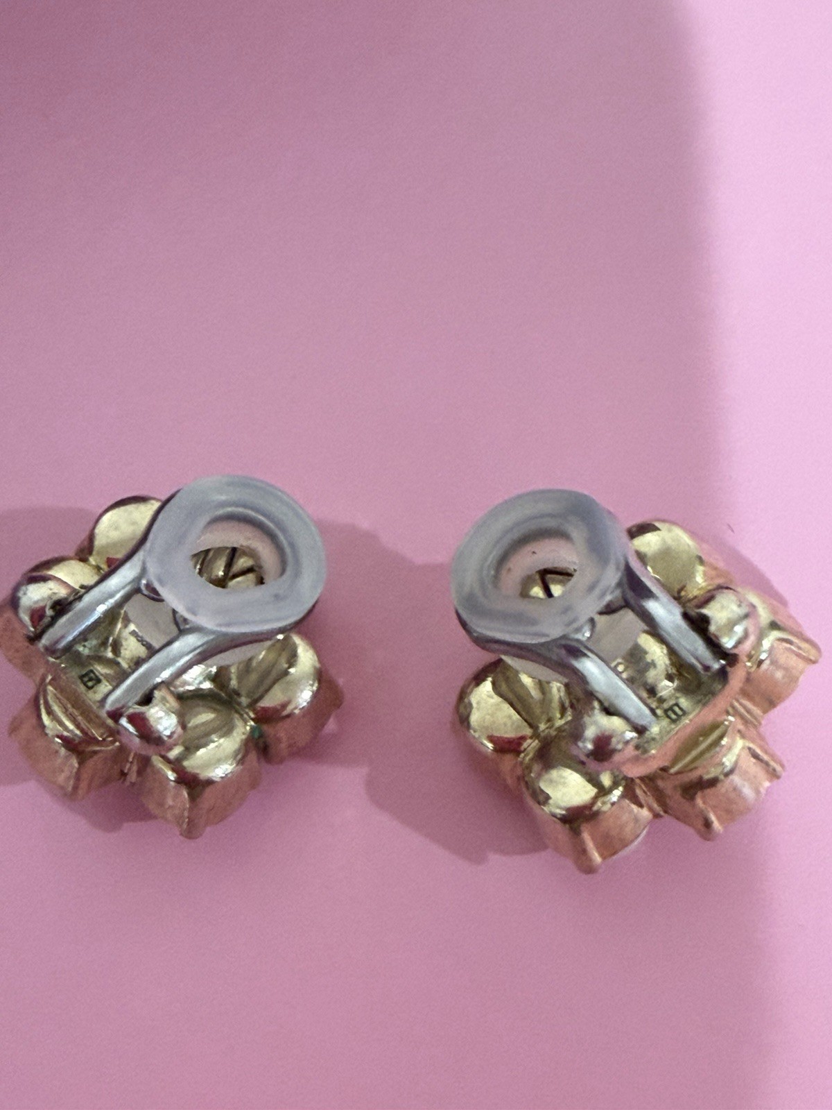 Authentic Gucci Double GG Faux Pearl Flower Earrings.