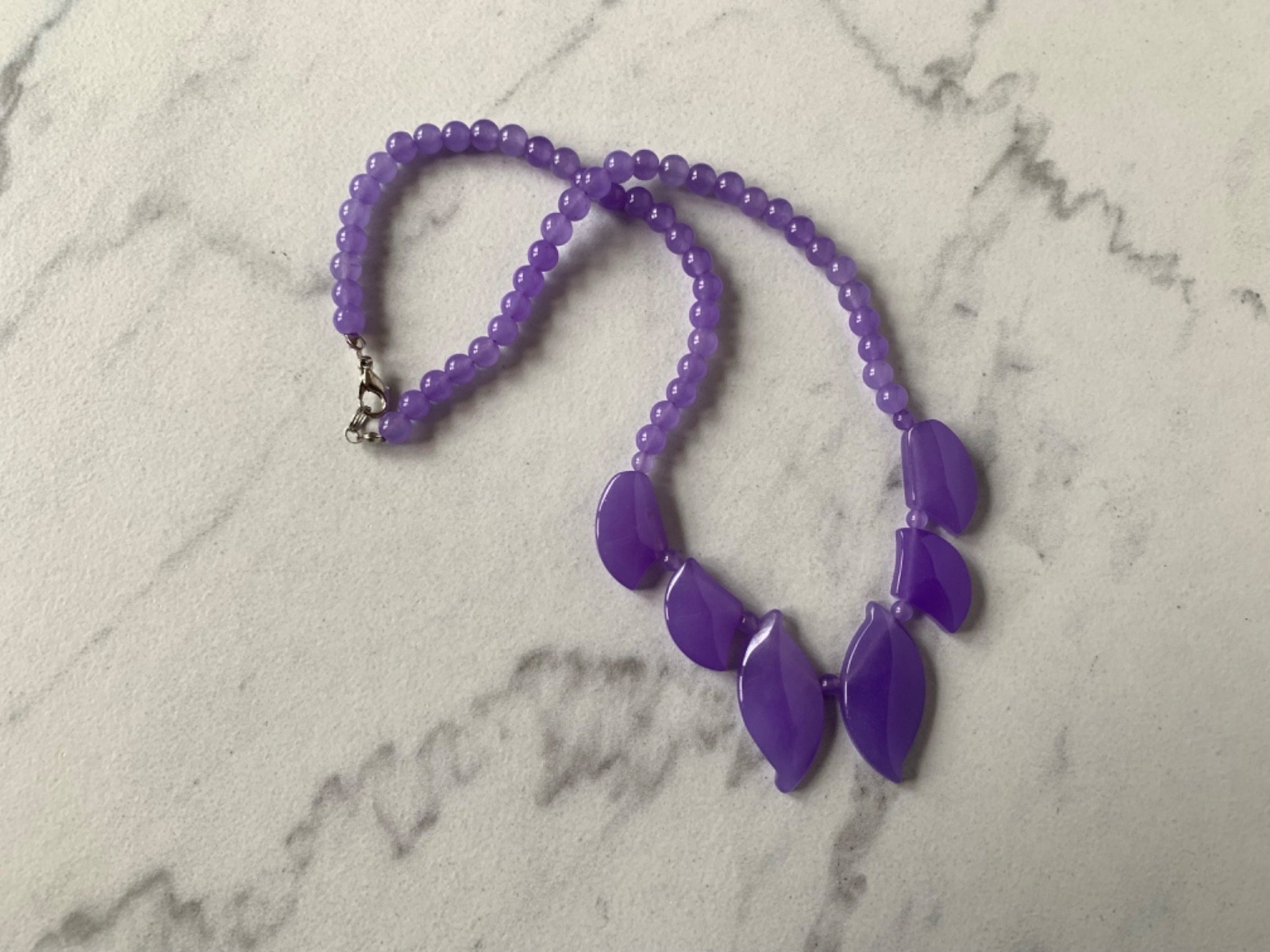 Violet Jade Leaf Necklace varied sized beads, 17 inch Necklace 36