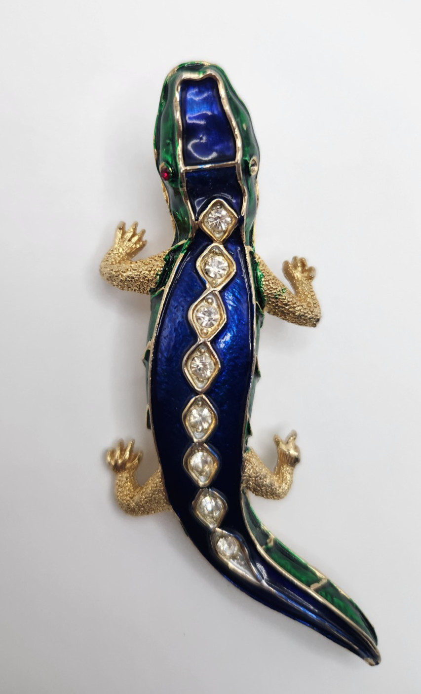 Lizard with a Wiggling Tongue Gold Tone Enamel Brooch