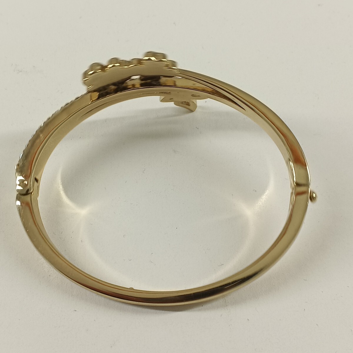 ANNE KLEIN women’s Bangle Bracelet Crystal Brass plated Gold One Size
