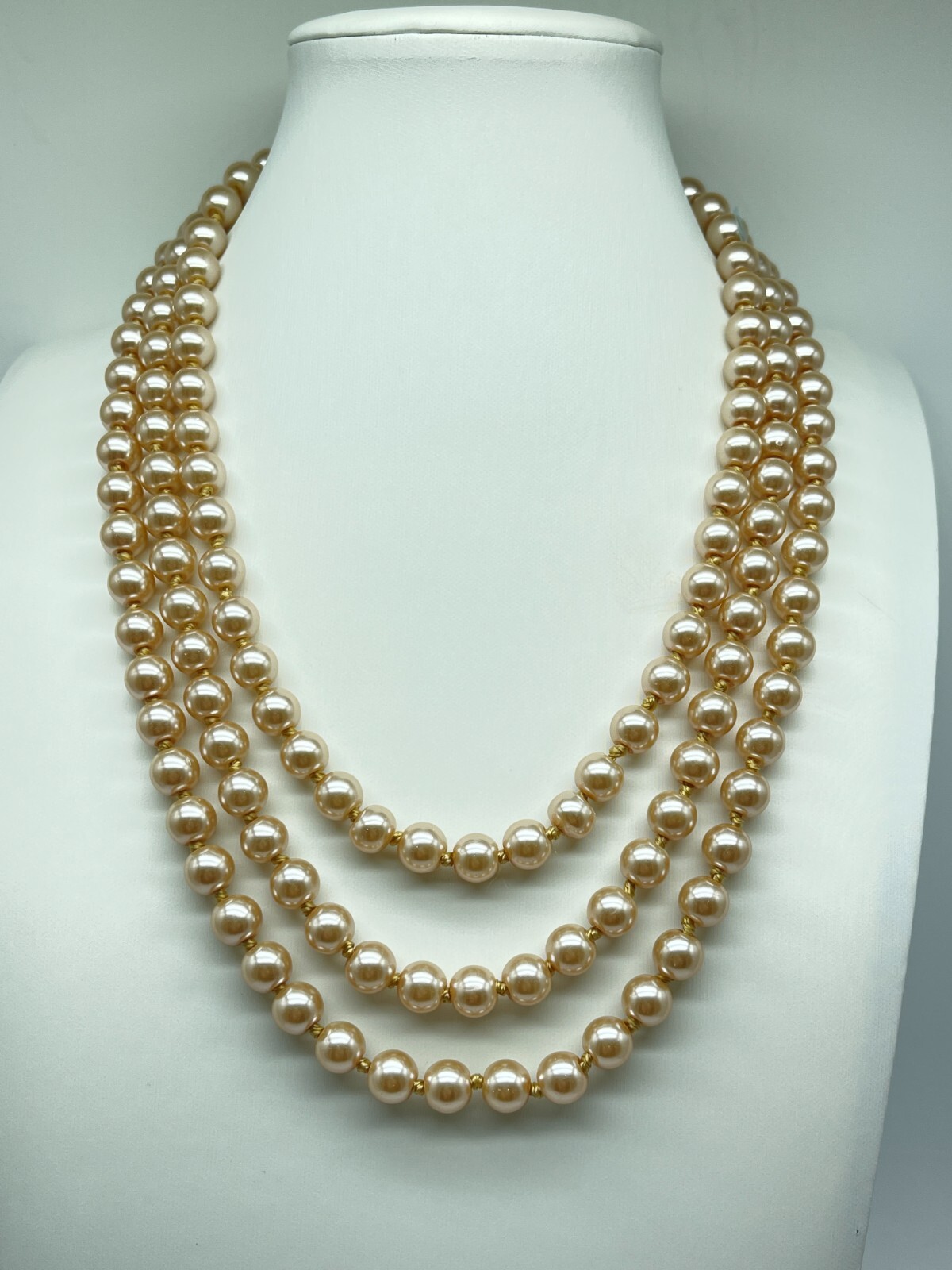 Necklace 36 Inch Luxurious Champagne Pearls, Retro Style Length For Varied Looks