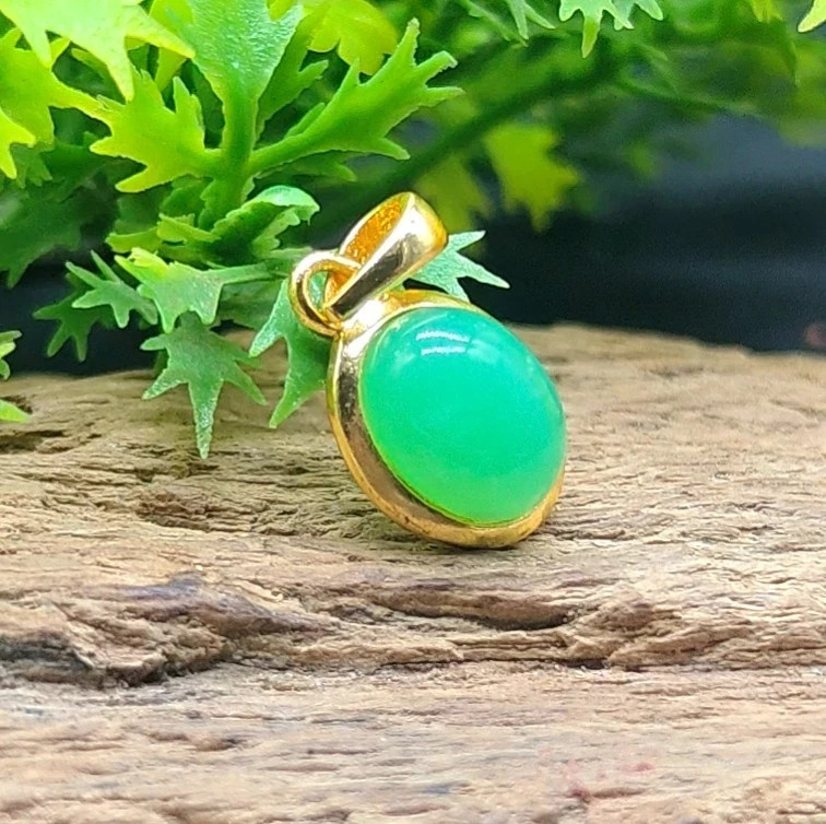 Chrysoprase Gemstone Pendant, 9x11mm Oval Gold Plated Handmade Fashion Jewelry.