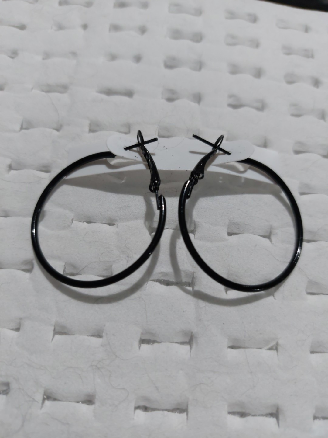 Black Colour Hoop Earrings 3.5cm (D42) New