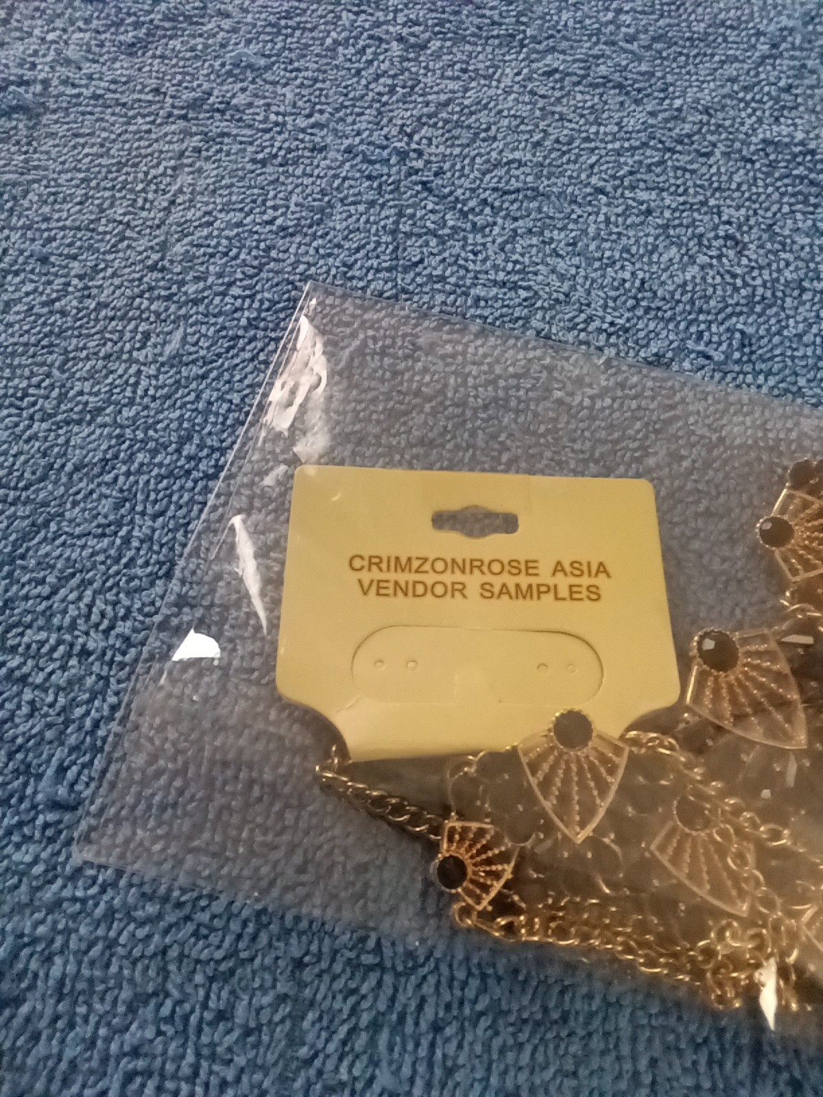 Brand New In Plastic Bag Crimzonrose Asia Black Onyx/ Gold Necklace Pendant 18″