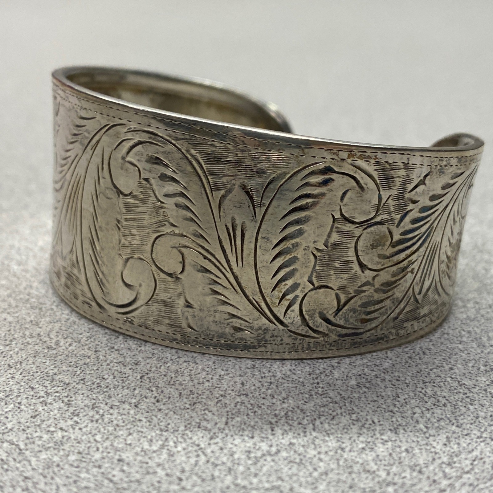 Vintage Sterling 925 Thailand Cuff Bracelet Ornate Floral Scroll Hand Engraved