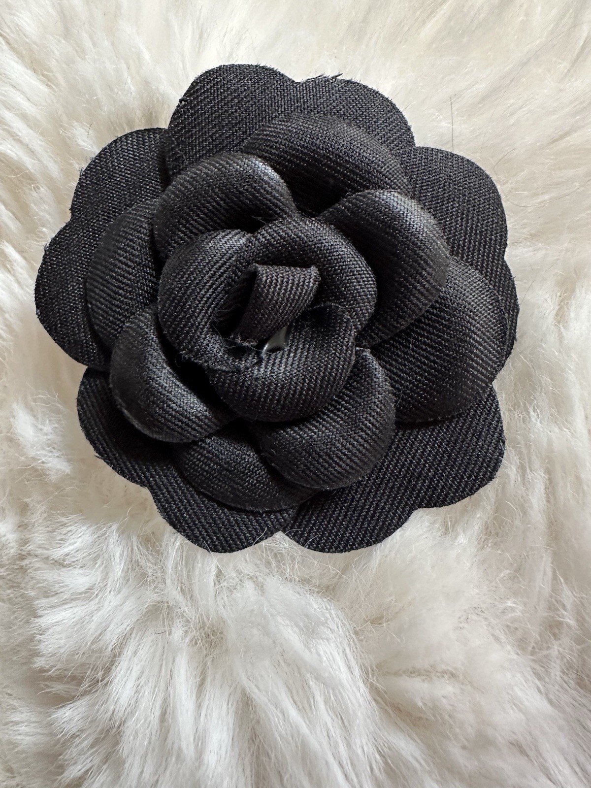 Chanel Black Camellia Brooch Pin Metal Floral Design No Stone Elegant Accessory