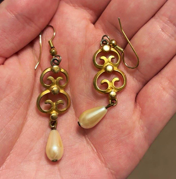 Vintage gold tone earrings with pearl charm