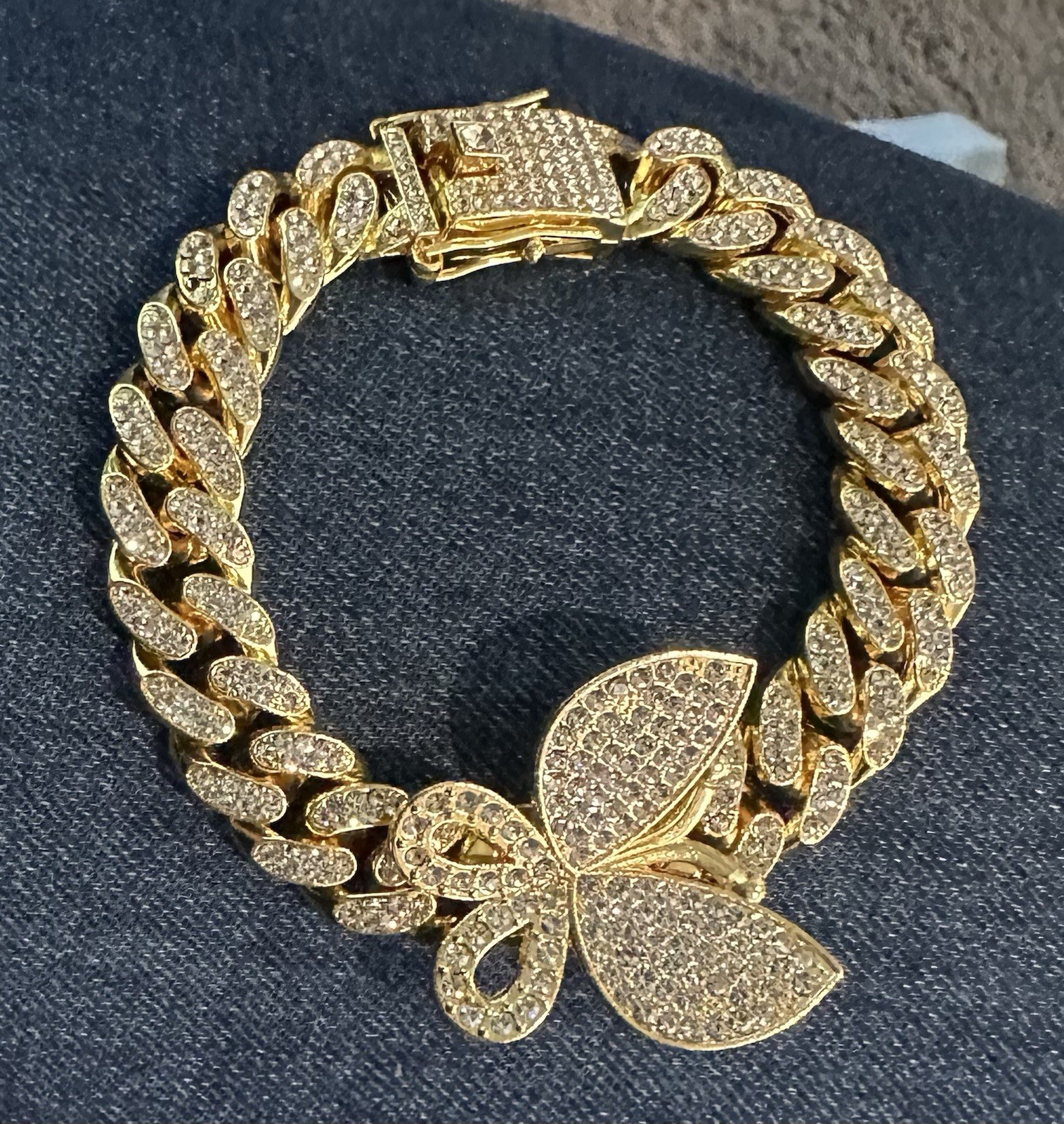 Gold Tone Cuban Link Bracelet with Butterfly Pendant Box Closure 8.5in Jewelry