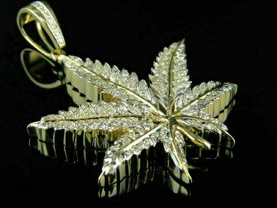 0.50Ct Simulated Diamond Marijuana Leaf Pendant 14K Yellow Gold Plated Silver