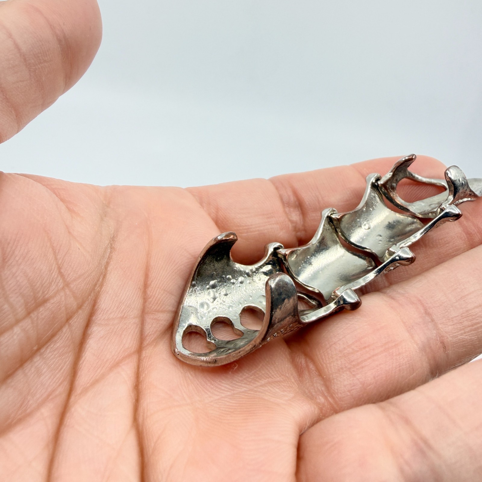 VTG Gothic Hinged Full Finger Armor Ring Silver Tone Textured Claw Punk Retro