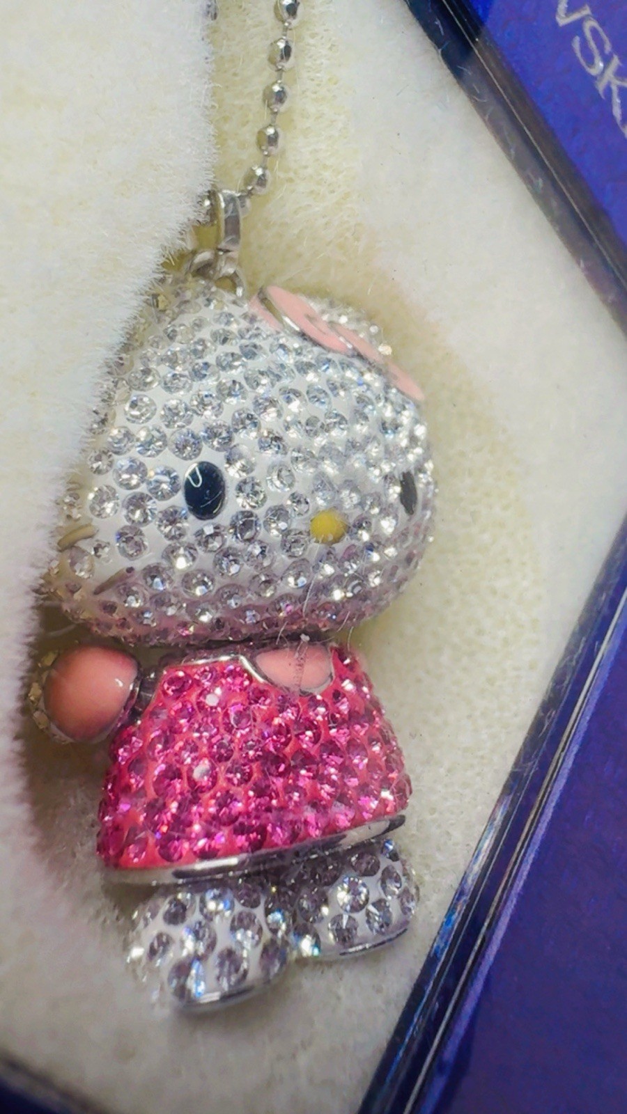 💖 AUTHENTIC SWAROVSKI HELLO KITTY CRYSTAL NECKLACE – BRAND NEW & SEALED 1141755