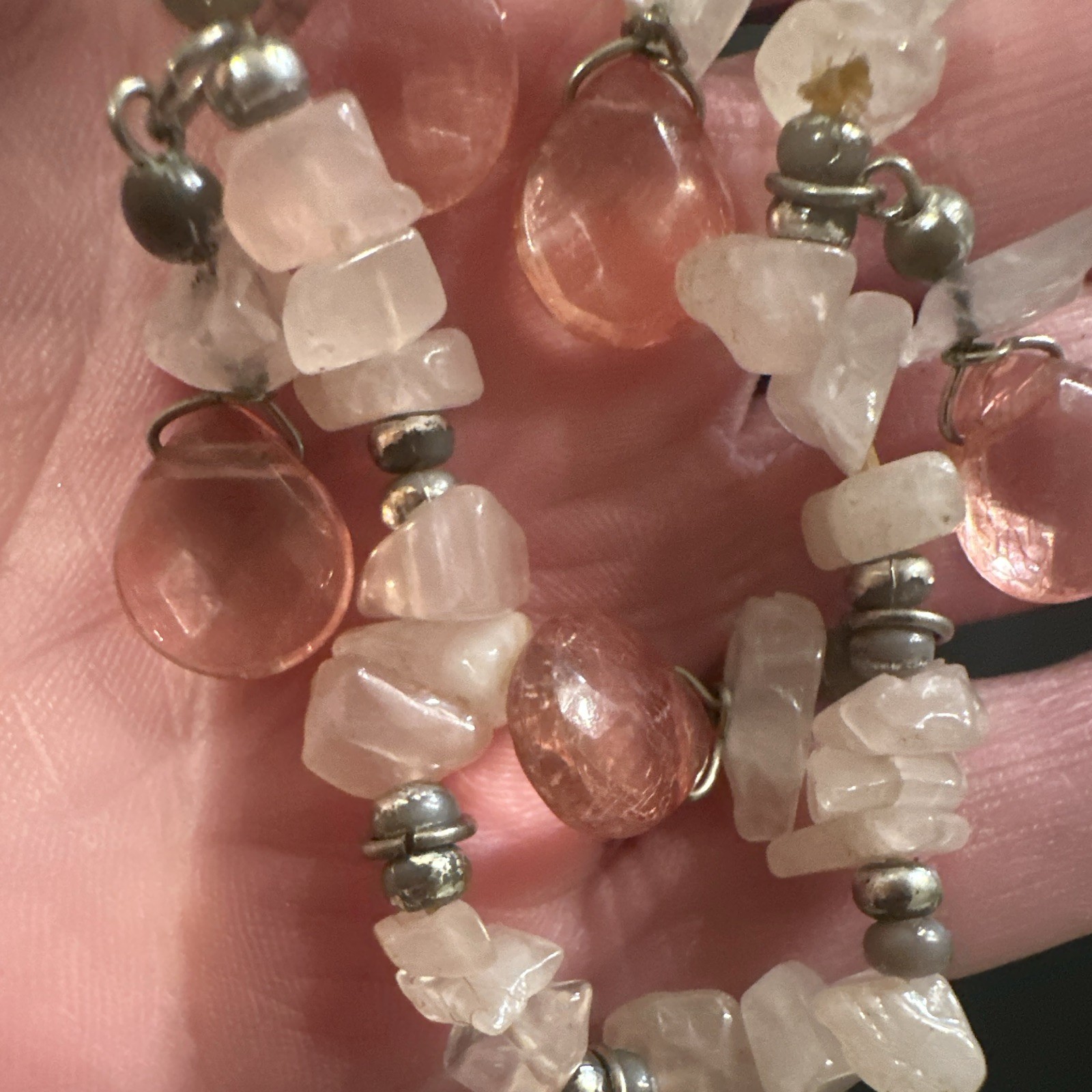 Pink Quartz Chip Beaded Bracelet Silver-Tone Dangle Crystals Charms Stretch Y2K