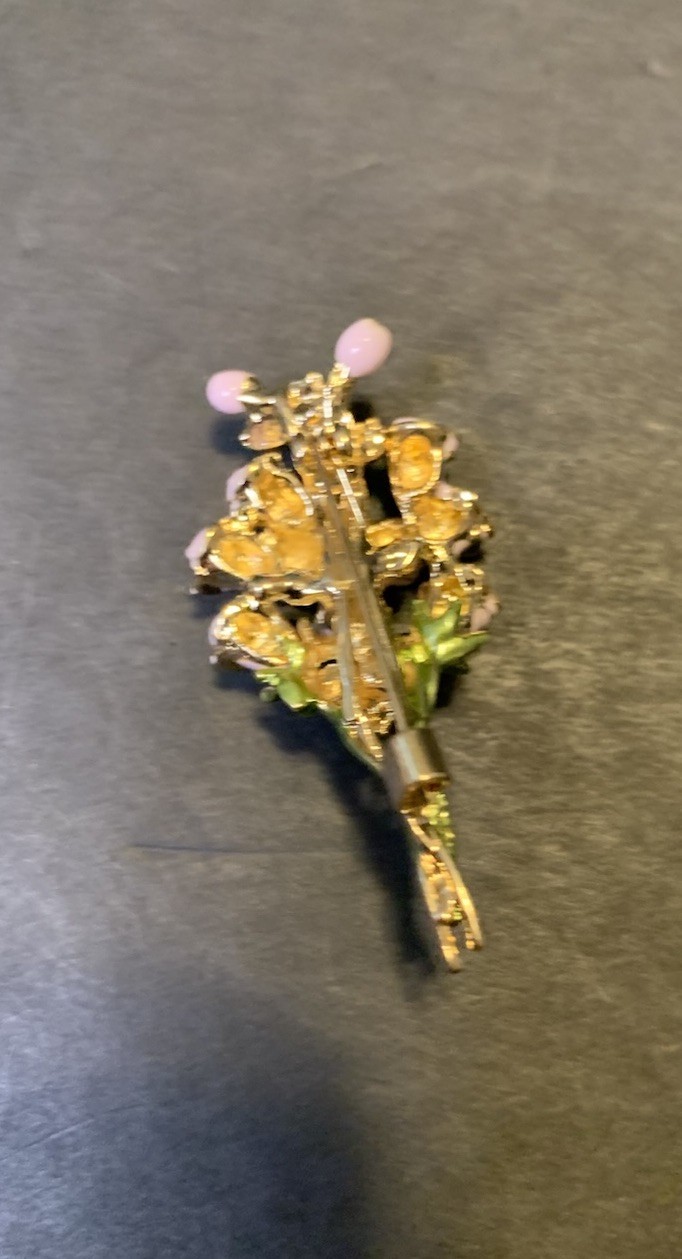 Enamel Rose Bouquet Brooch Pink and Green Gold Tone 2” Flowers Cute New