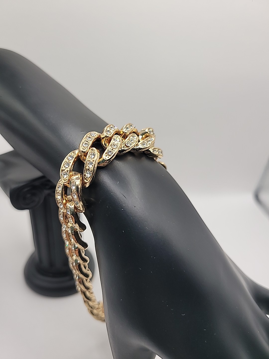 Vintage Gold Tone Rhinestone Pave Chunky Chain Bracelet Lobster Clasp Jewelry