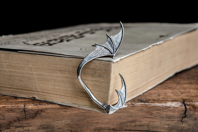 Anti-allergic Gothic Bat Wing Ear Clip Ear Sterling Silver Climber Earrings Fast