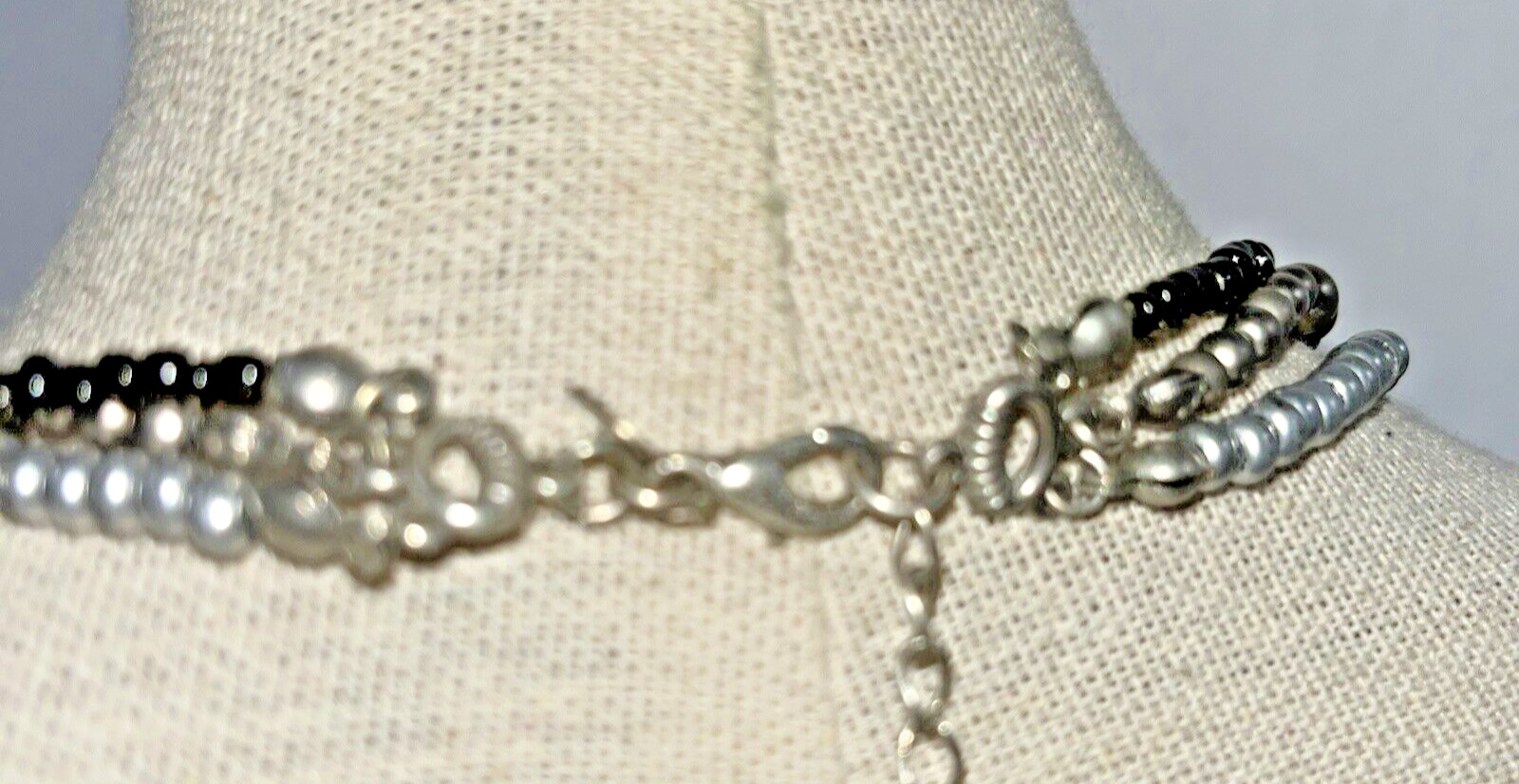 Premier Designs Layered Multi-Strand Necklace Gray Silver & Black Beaded 19″