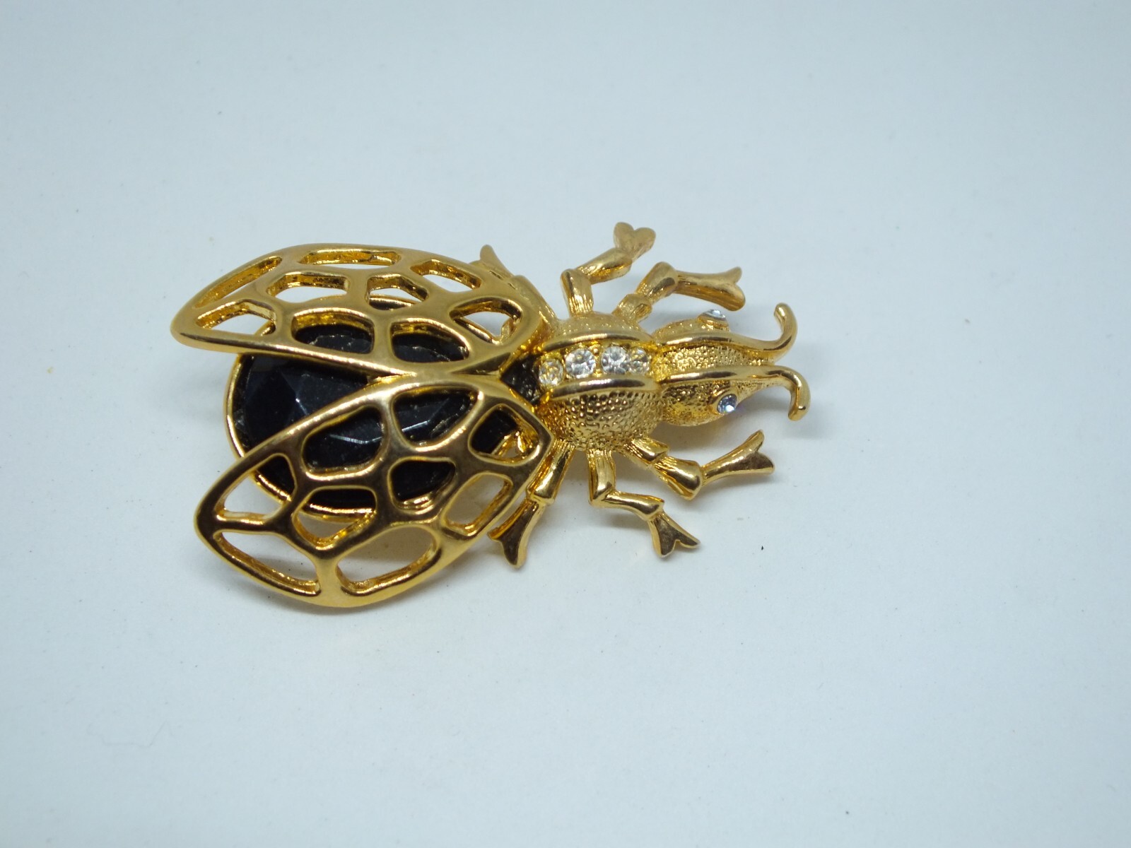 Beautiful Brooch Gold Tone Bug Fly Black Clear Rhinestones 2 1/8 x 1 3/8″ NICE