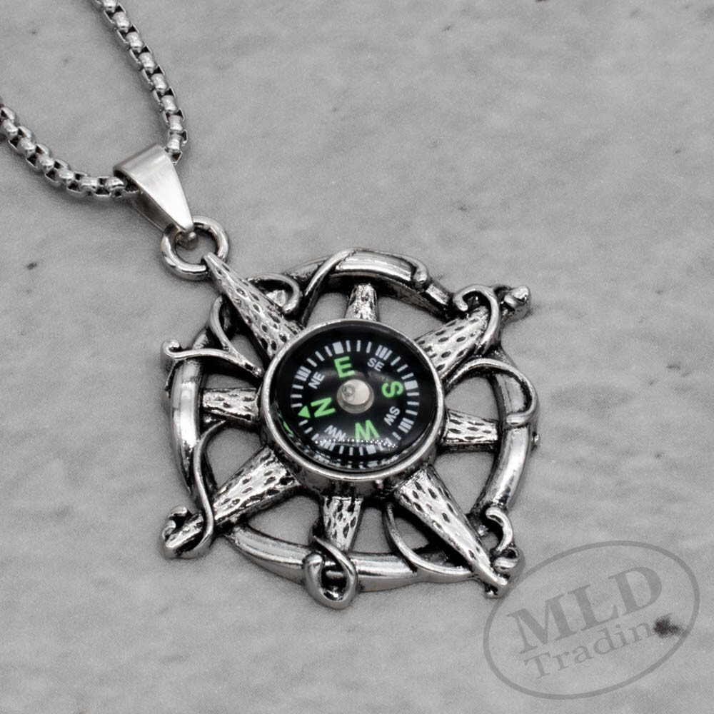 Working Compass North Star Souvenir Pendant Necklace w 24 Inch Box Chain