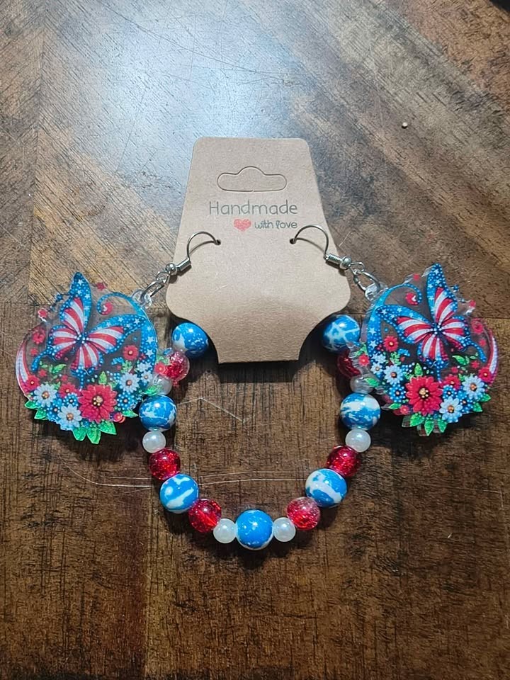 RED, WHITE, AND BLUE BUTTERFLY EARRINGS AND BRACELET SET