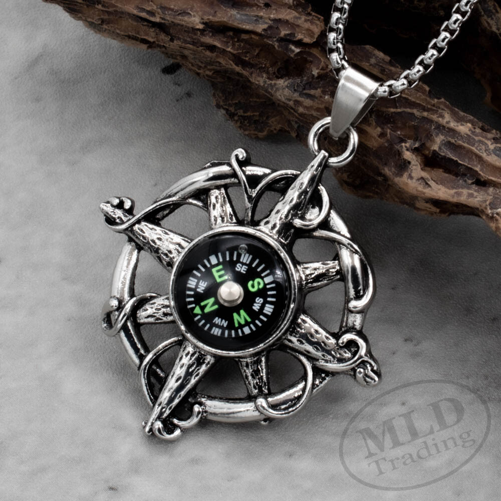 Working Compass North Star Souvenir Pendant Necklace w 24 Inch Box Chain