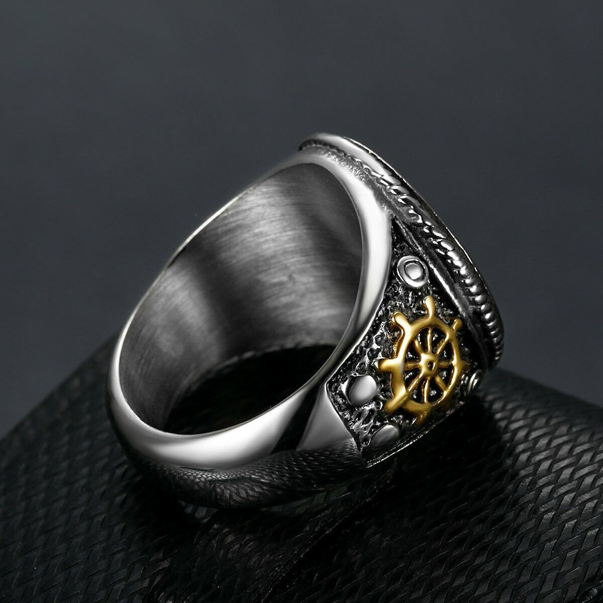 MENDEL Gothic Mens Stainless Steel Gold Plated Biker Pirate Skull Ring Size 6-15