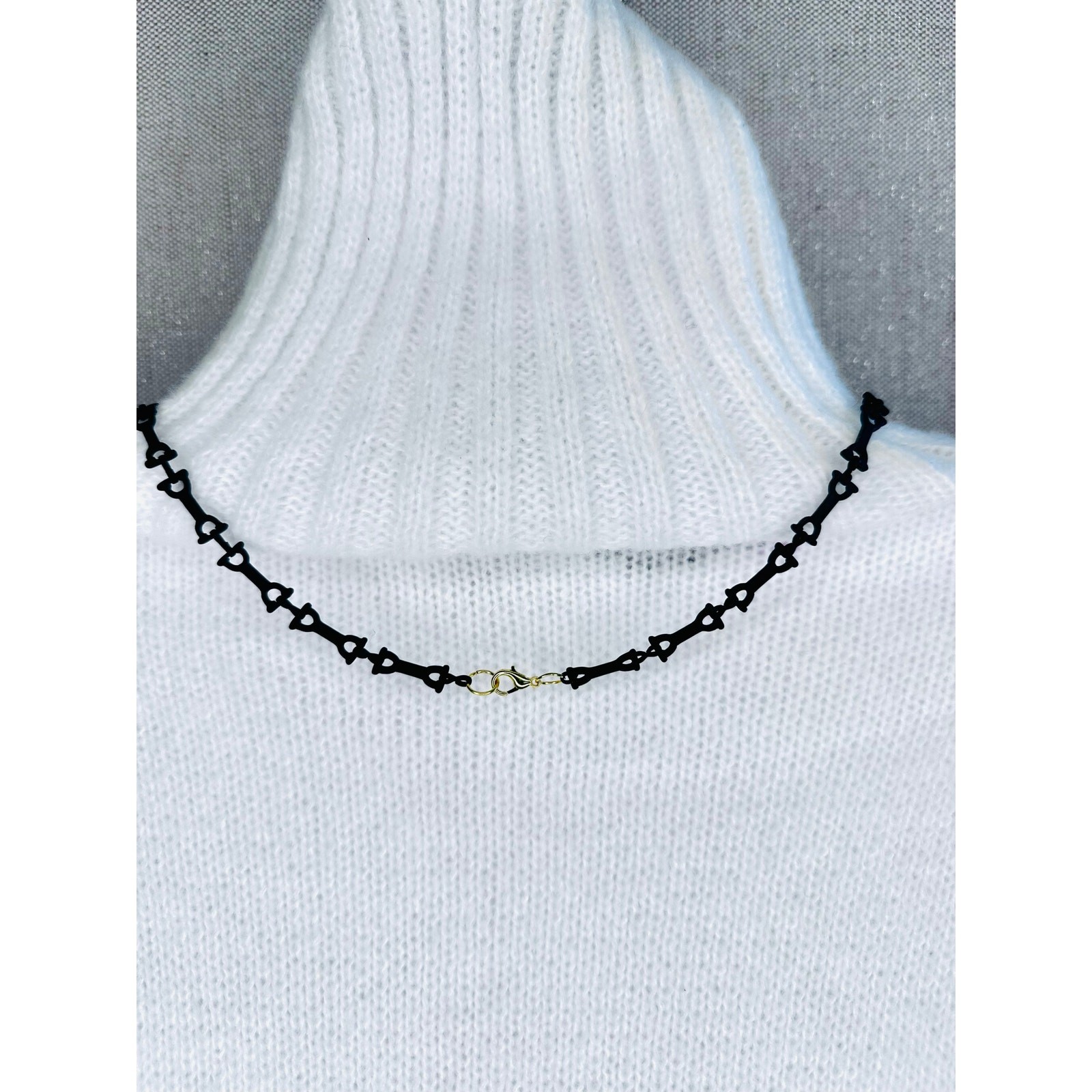 Black and Gold Intaglio Necklace 24” equestrian horse bit chain.