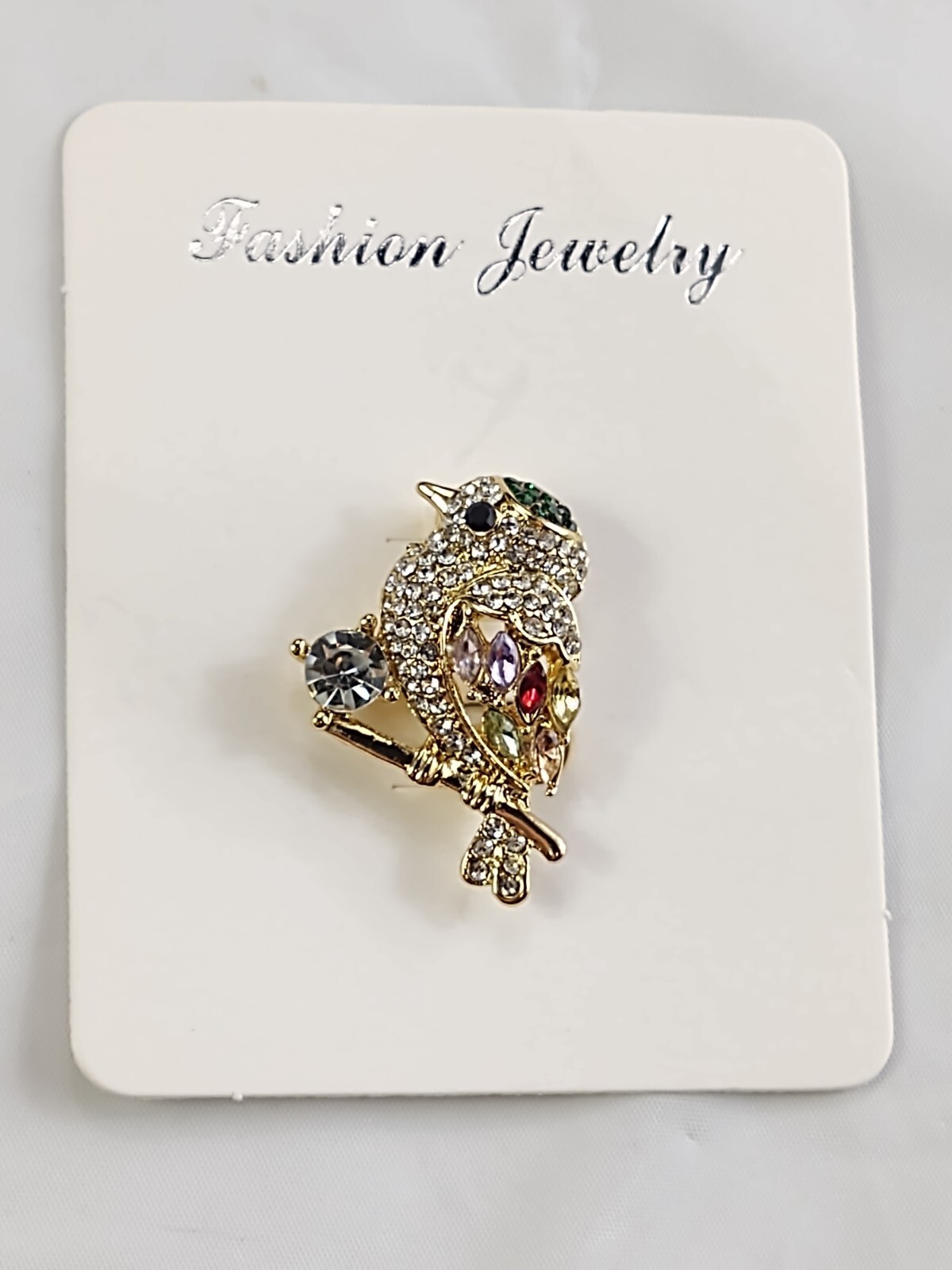 Fashion Jewelry Magpie Bird Brooch Lapel Pin Gold Tone Multicolor Rhinestones