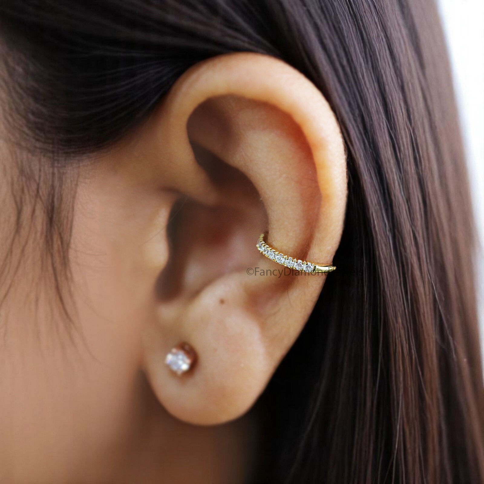 Round Brilliant Cut Colorless Moissanite Diamond Ear Cuff Conch Ear Cuff FD367