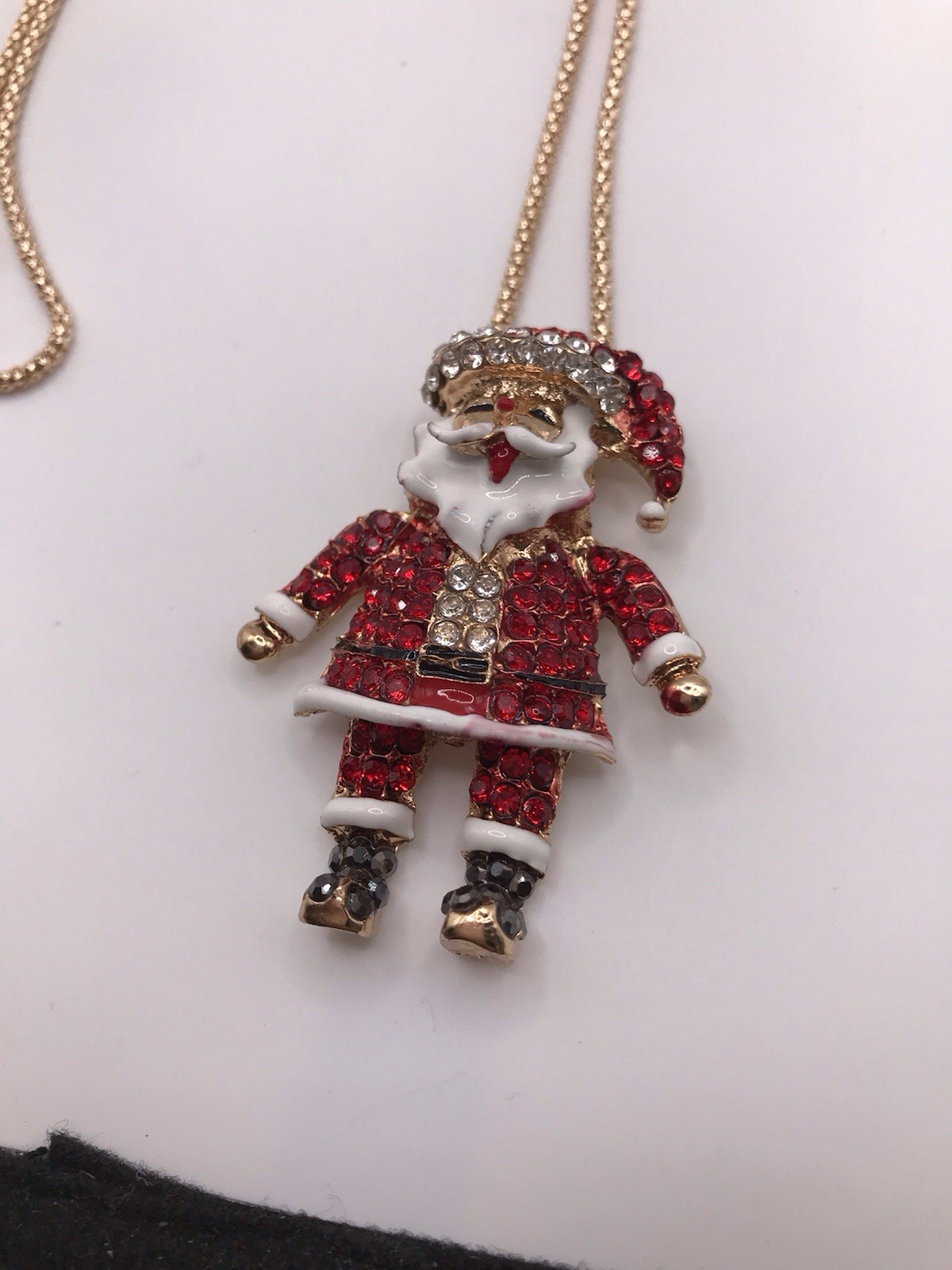 Red Black Clear Rhinestone Santa Claus Pendant Gold Tone Chain Lobster Clasp