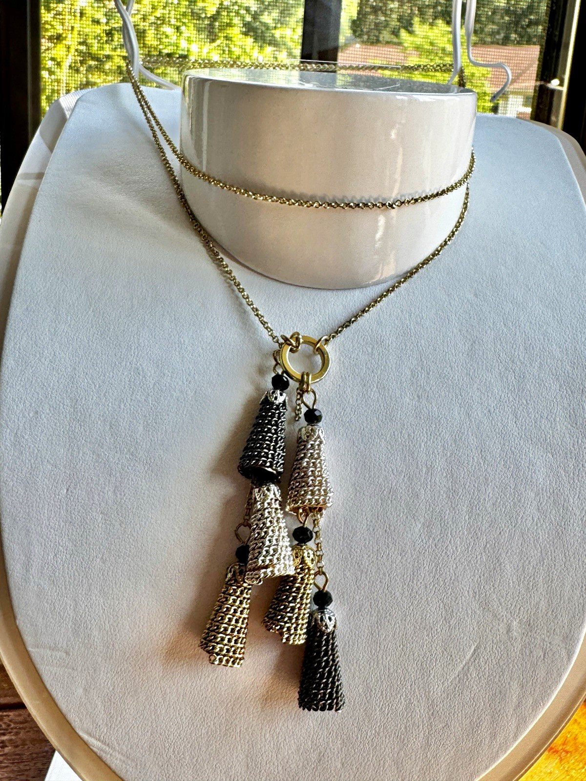 Gold Tone Metal Chain Necklace Multi-Tone Tassel Pendant Black Silver