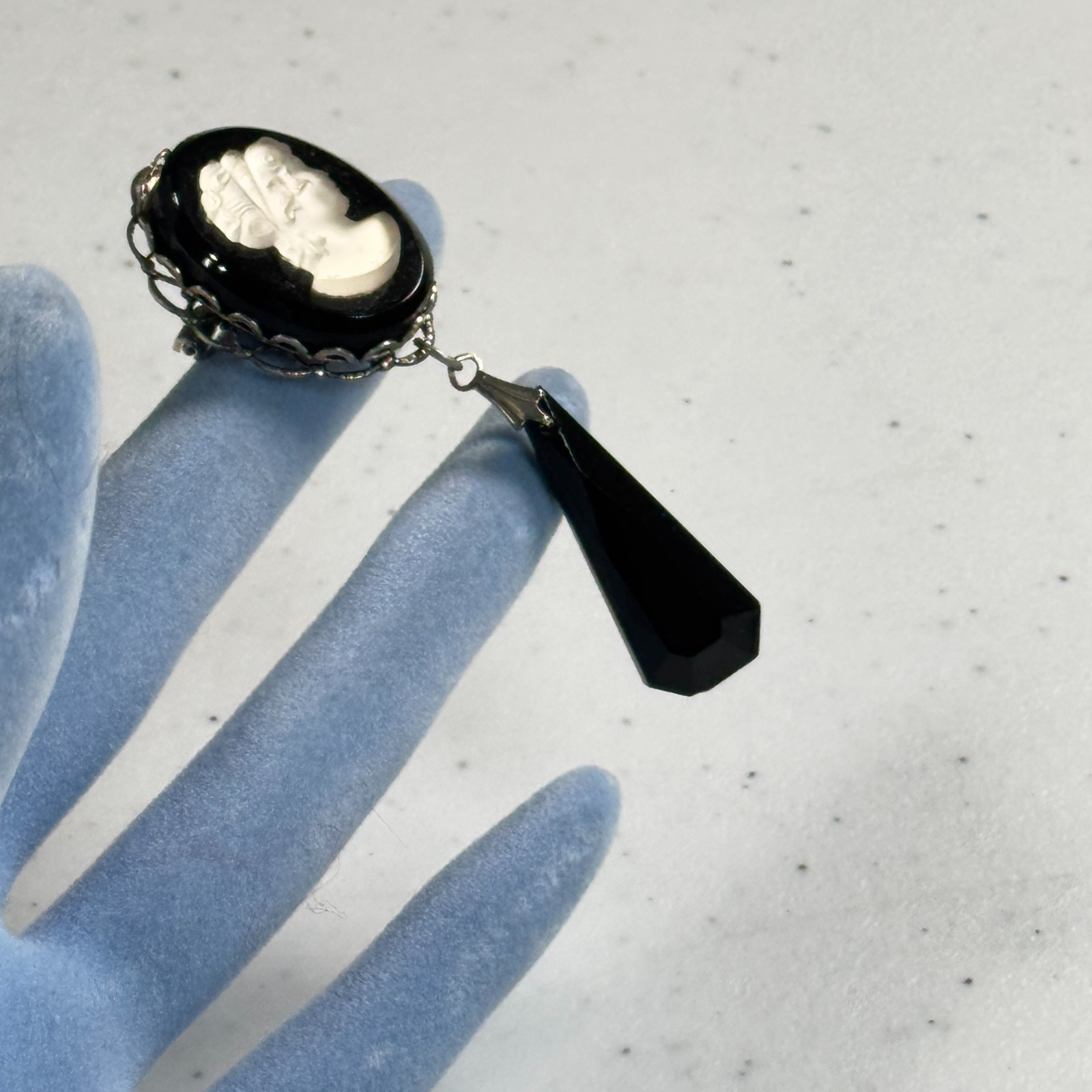 Vintage Cameo Brooch Pendant Black Glass Dangle Victorian Revival Silver Tone
