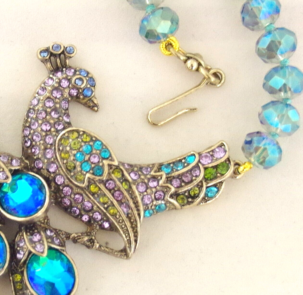 NWOT DESIGNER STYLE PEACOCK RHINESTONE PEACOCK BIRD AB CRYSTAL BEAD NECKLACE