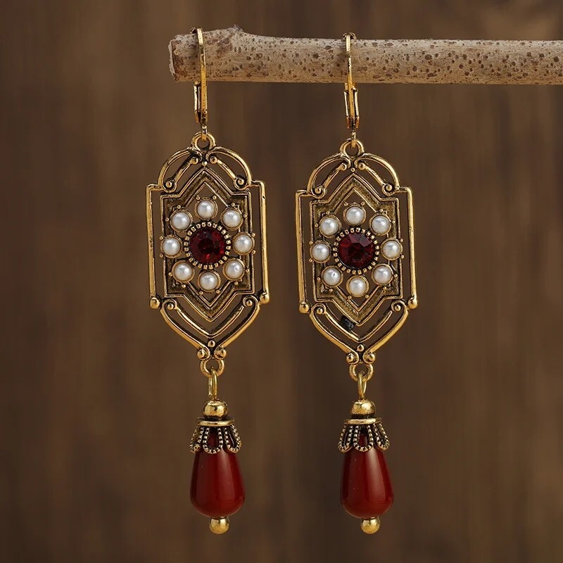 Victorian, Edwardian, Art Nouveau Art Deco Antiqued Gold Earrings with pearl