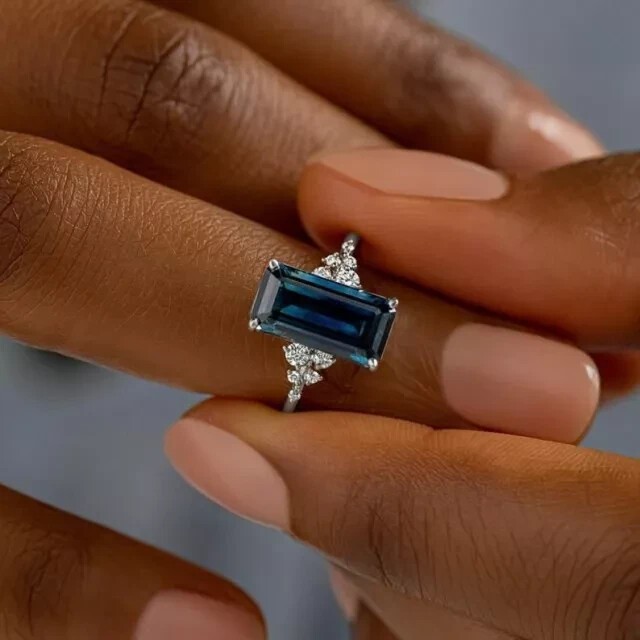Stunning Emerald Cut Lab Created Sapphire Wedding Ring 14k White Gold Plated