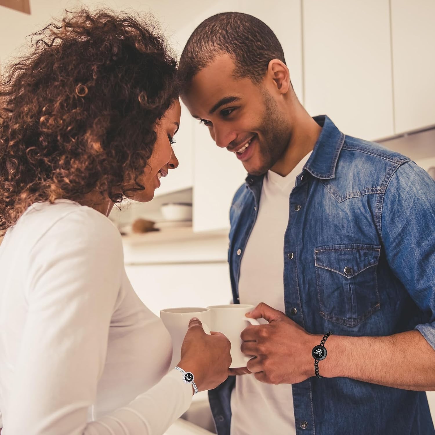 Smart Matching Couples Bracelets with SOS Function – Perfect for Long Distance