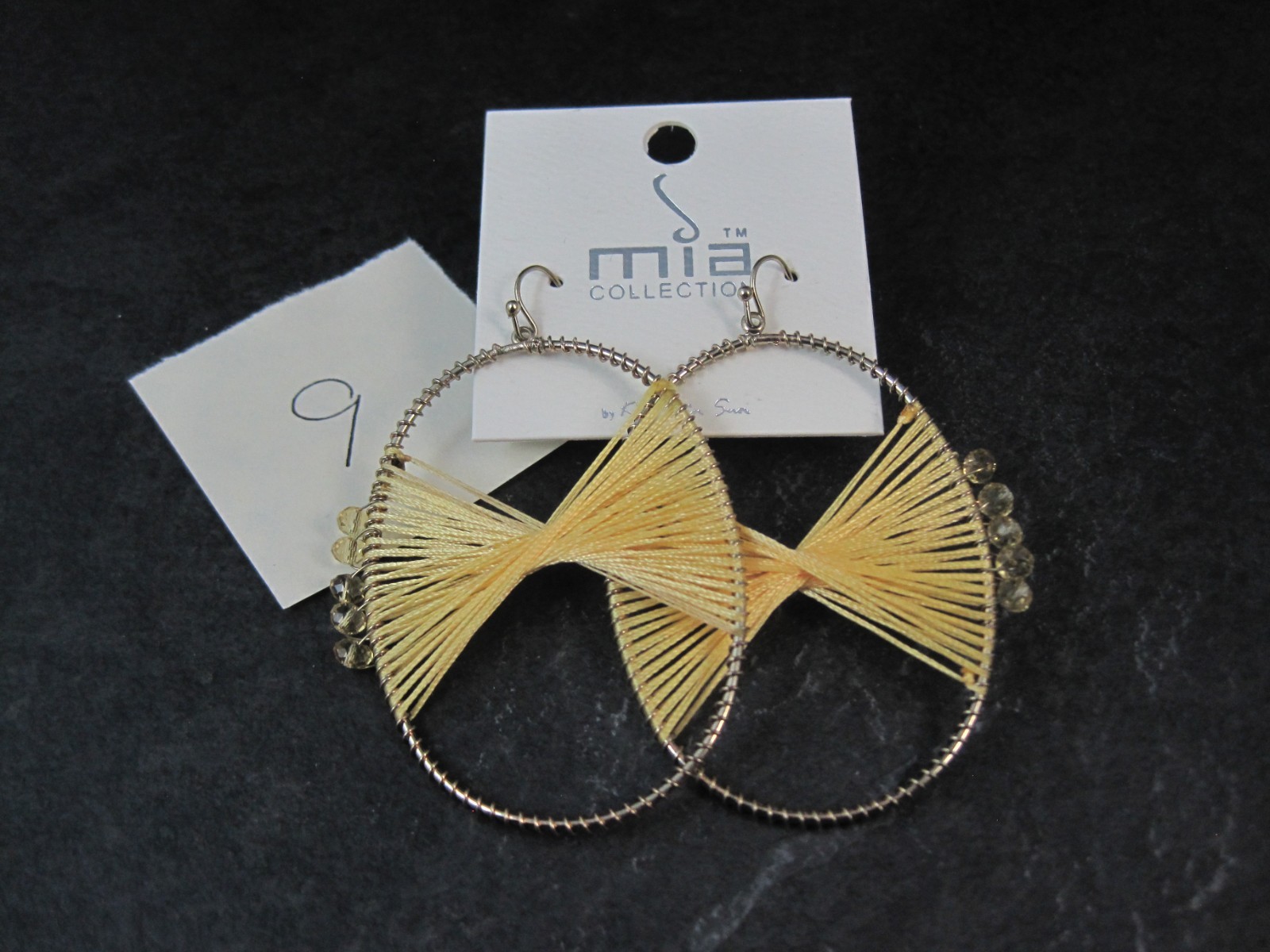 Lot of 388 Boutique Fashion Jewelry NEW $4268 Retail