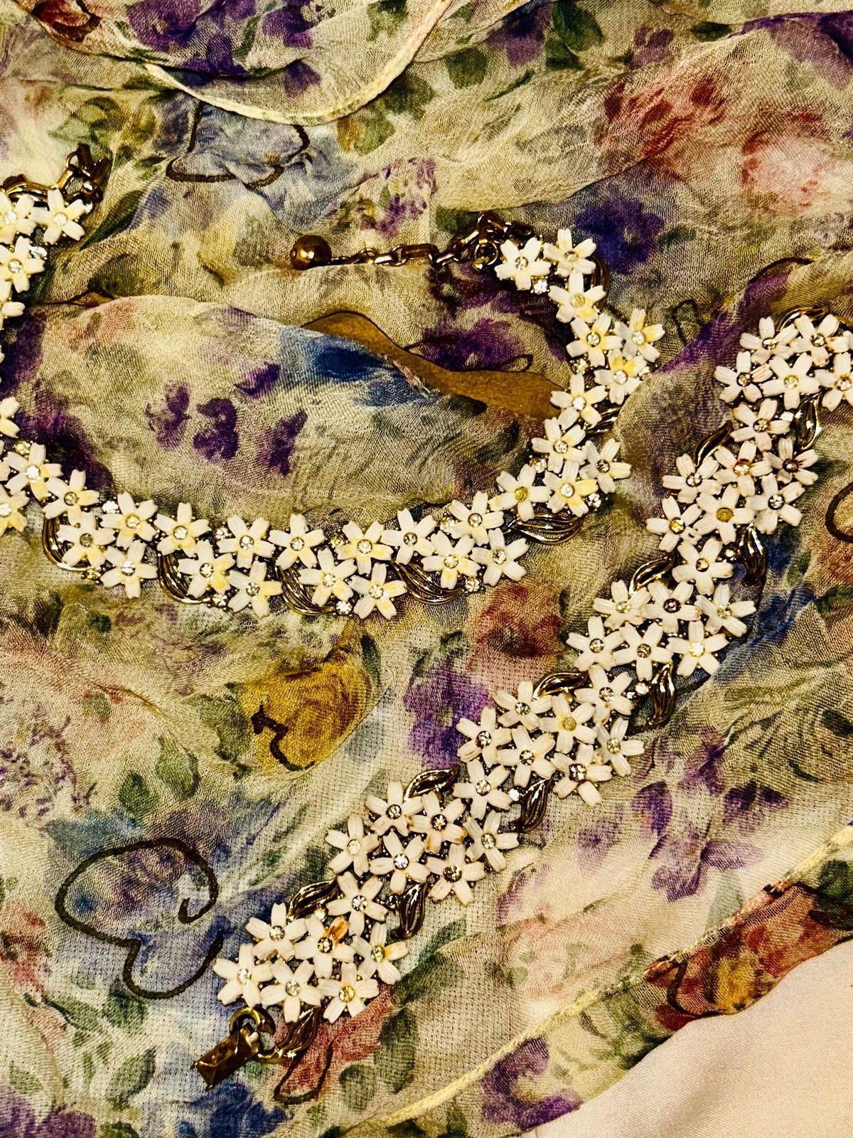 Signed Lisner White Bouquet Jewelry Set • 1957 Floral Rhinestone Necklace Bracel