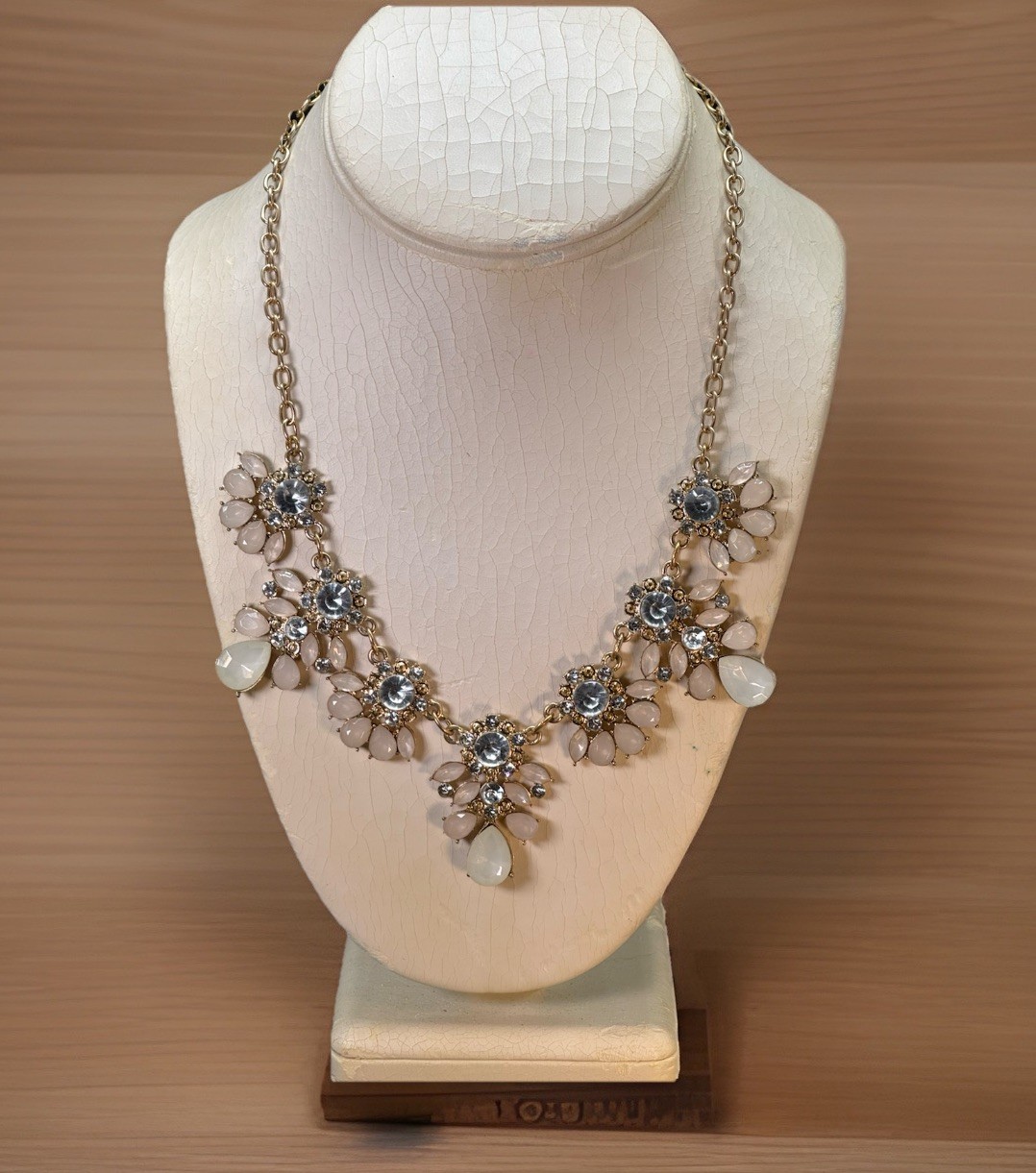 Dangle Bib Statement Necklace 18” + 3” Extender Gold Tone Pale Pink White Clear